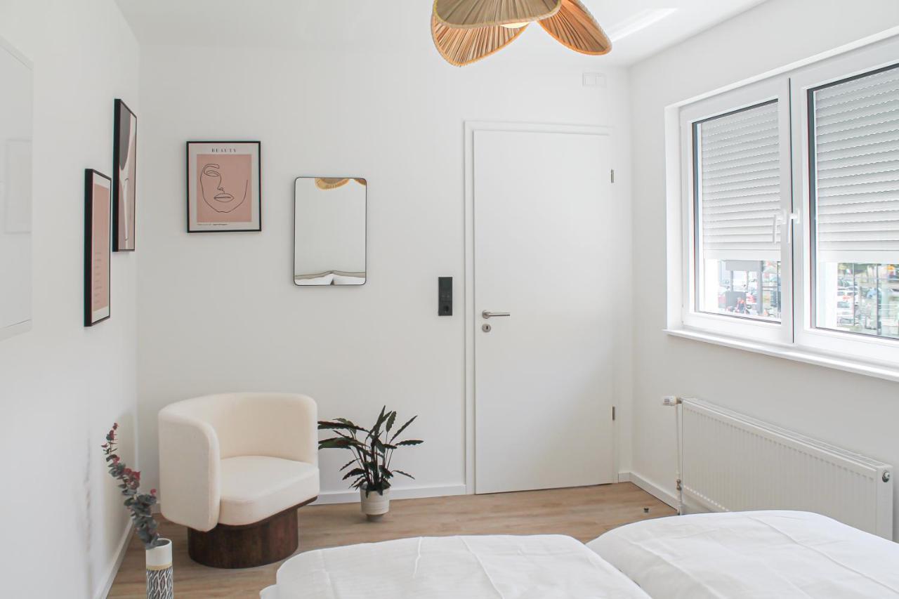 Special Apartment - Stadtnah, Balkon, Parkplatz, E-Ladestation, Gitterbox Fuer Fahrraeder, Fitnessstudio Koblenz  Eksteriør bilde